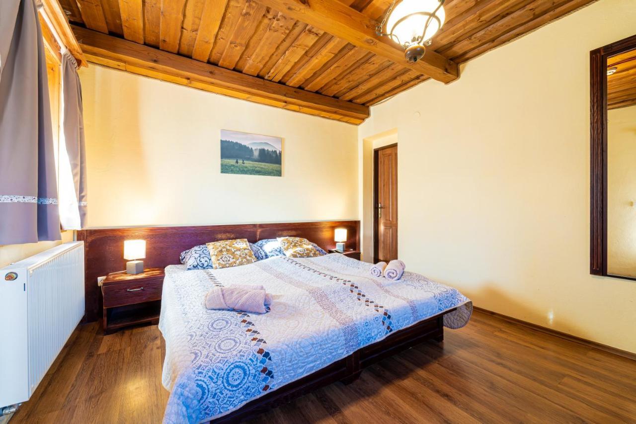 Ranc Pod Ostrou Skalou Guest House Stratena Exterior photo